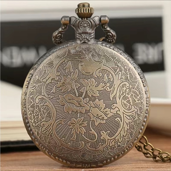 Motorcycle Pocket Watch Bronze Flip Open Pendant Chain Moto Steampunk Watch - Picture 11 of 16
